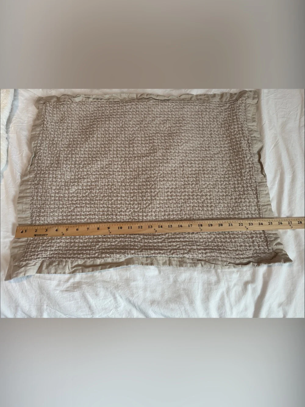 Bedsure Khaki Waffle-Knit Decorative Pillow - Set of 2 - Standard Size